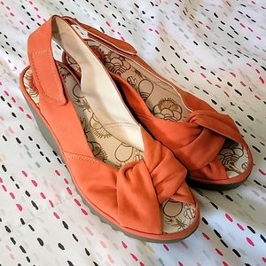 Fly London Yakin 41 slingback peep toe wedge sandals, soft orange-ish suede NEW